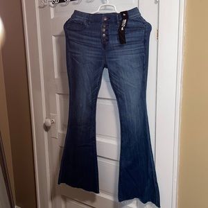 High rise bell flare size 8 short